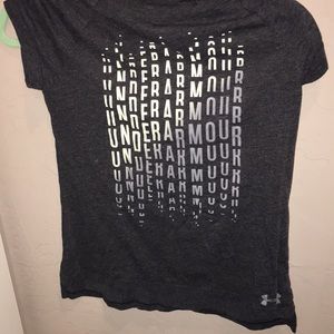 Girls under armour tee